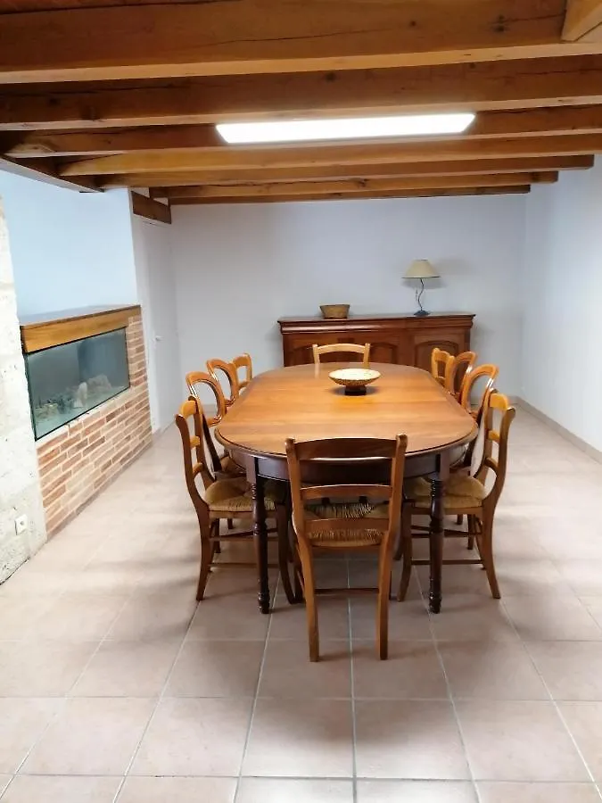 Сasa de vacaciones Cahors Sud : Maison Quercynoise Avec Vue Sur Place Du Village Castelnau-Montratier